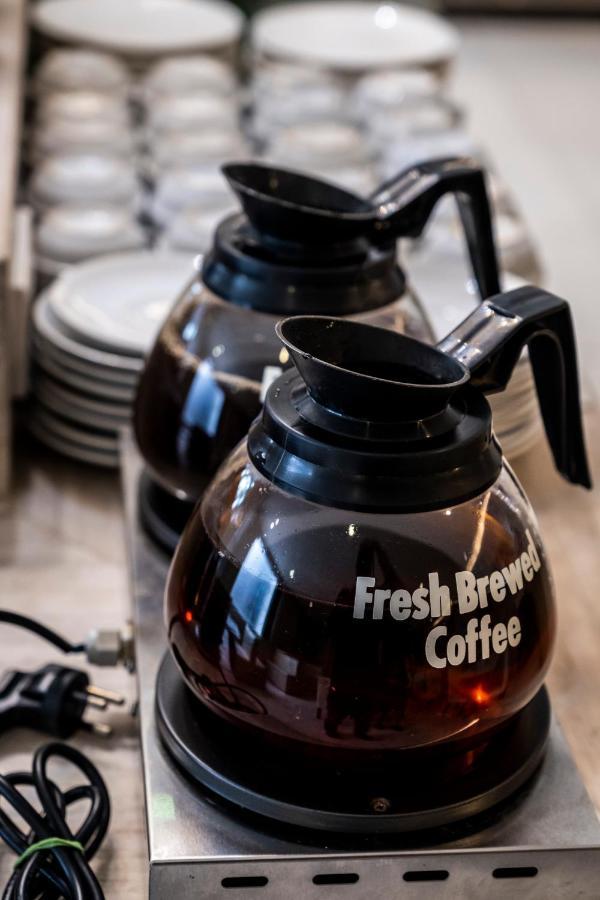 The Airport Courtyard Suvarnabhumi Airport Бангкок Экстерьер фото Coffee percolator